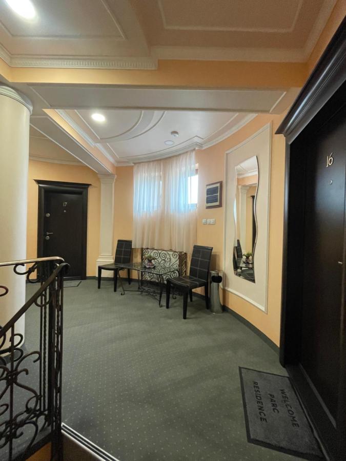 Hotel Parc Tecuci Екстериор снимка